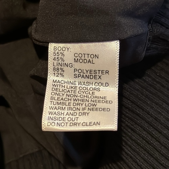 NWT Greg Norman Women’s Medium Ladies Zip Up Sweater Cowl Performance Golf - Picture 7 of 7